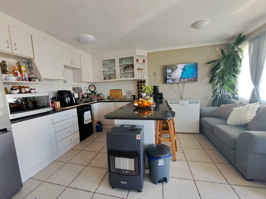 1 Bedroom Property for Sale in Strand North Western Cape